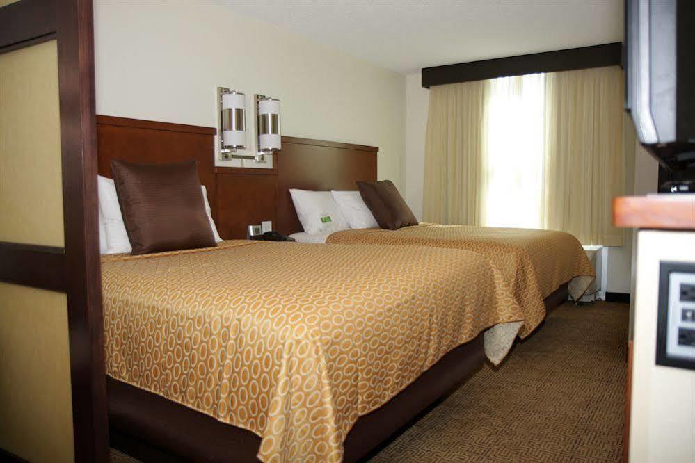 Hyatt Place Fort Myers At The Forum Exterior photo